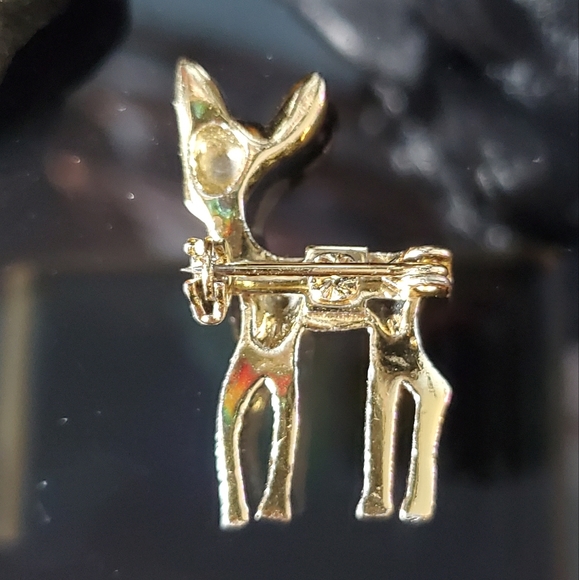 Vintage tiny spotted faun baby deer brooch pin emerald crystal and faux pearls - Picture 8 of 8